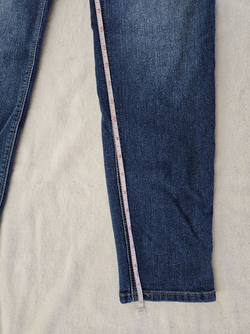 1822 Denim Adrianna Skinny Jeans Size 8 Medium Wash Stretch - Picture 7 of 12